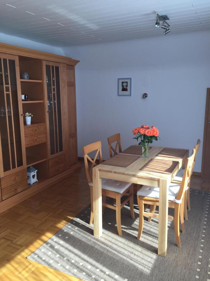 Ferienwohnung am Waldrand mit Dachterrasse Wetter  Exterior foto